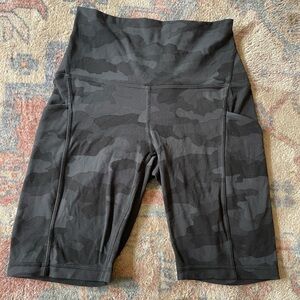 SOLD Lululemon Align Shorts